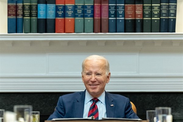 Biden: “CHIPS ve Science Act yasası bir fikri en büyük yatırımlardan biri haline getirdi”