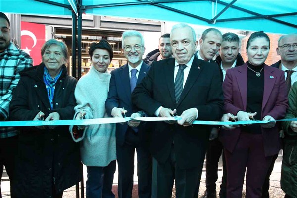 Nilüfer’de Koza Kütüphane kapılarını açtı