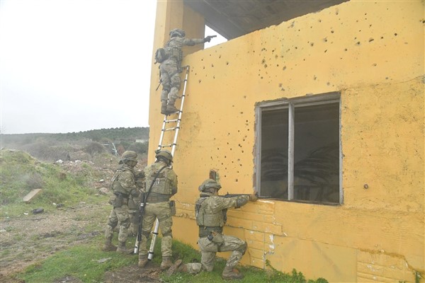 ‘Astsubay Temel Kursiyerlerinin Meskûn Mahallerde Muharebe Eğitimi’ icra edildi