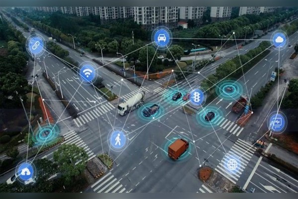 Shanghai’da 2 bin kilometrelik yol, sürücüsüz araçlara ayrıldı