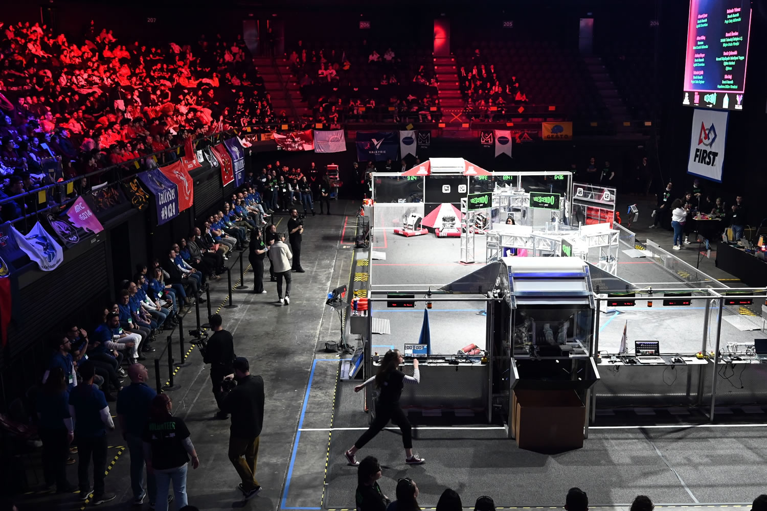 9 farklı ülkeden 153 takım FIRST® Robotics Competition ile İstanbul’da bir araya geldi