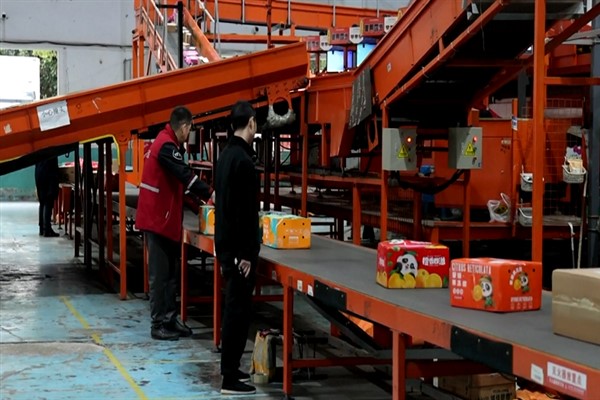 Çin’in tüketici ürünleri ve rekabetçi endüstriler için lojistik talebi hızla toparlanıyor