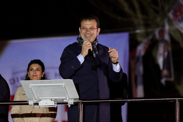 İmamoğlu: “Bu iktidar, o meczuplardan memnun, hatta onları ödüllendiriyorlar”