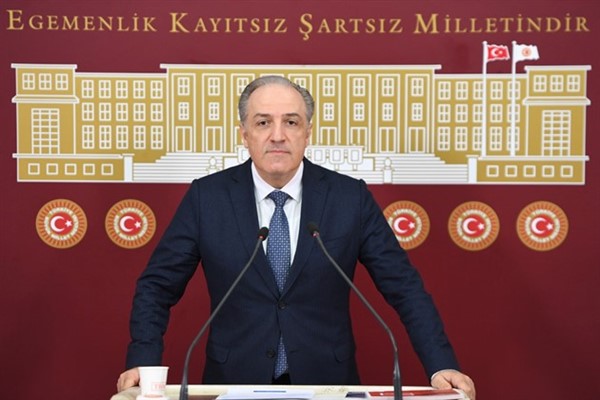 Yeneroğlu, Bakan Yerlikaya’ya soru önergesi verdi