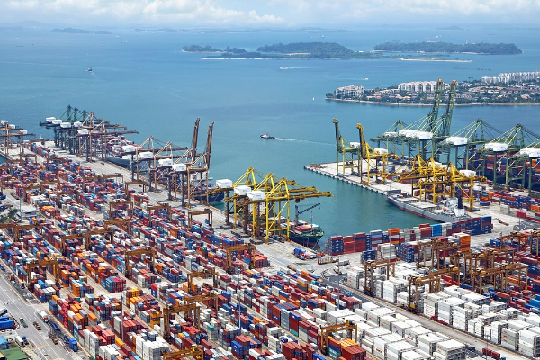 İhracat Mart’ta yüzde 4,1 geriledi