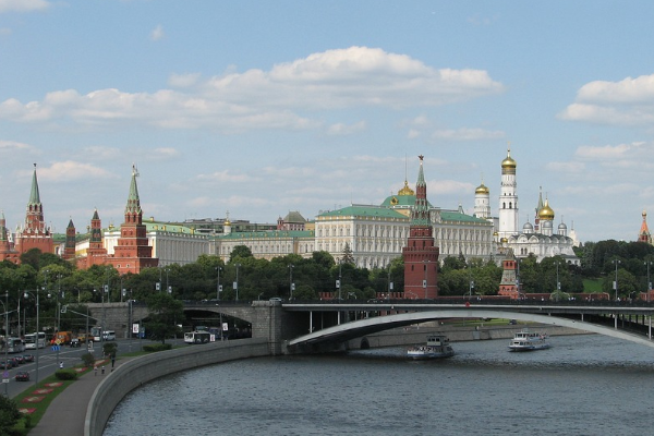 Zaharova: ABD’deki yetkililer Kiev’deki rejime silah pompalamaya hazırdır