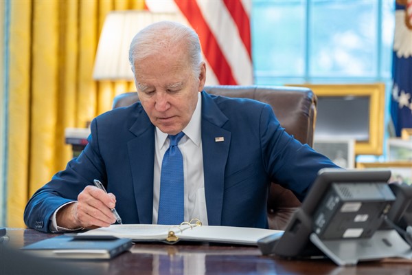ABD Başkanı Biden, Çin Halk Cumhuriyeti’nin Devlet Başkanı Xi Jinping ile görüştü