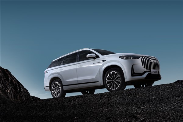 JAECOO, Pekin Uluslararası Otomobil Fuarı’nda yeni enerjili ürünlerini sergiliyor