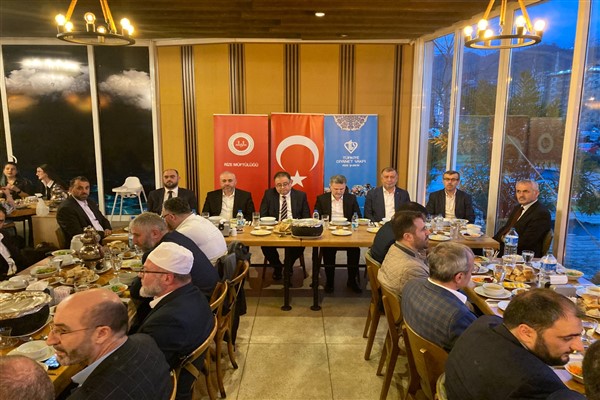 Gürcistan müftüleri Rize’de kardeşlik iftarına katıldı