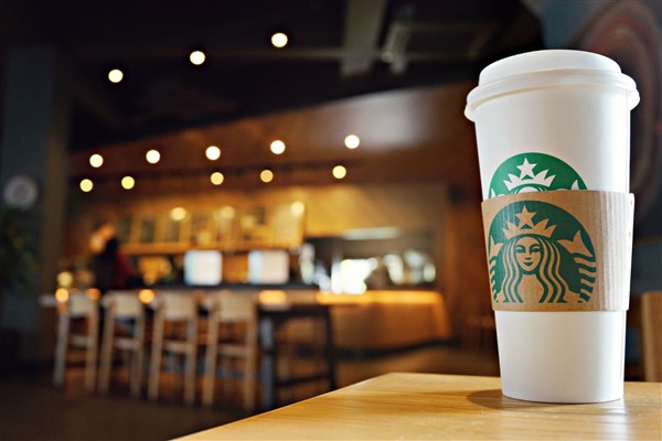 Trabzon’un yeni buluşma noktası Starbucks 