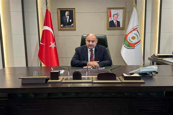 Başkan Gülpınar, görevi Beyazgül’den devraldı