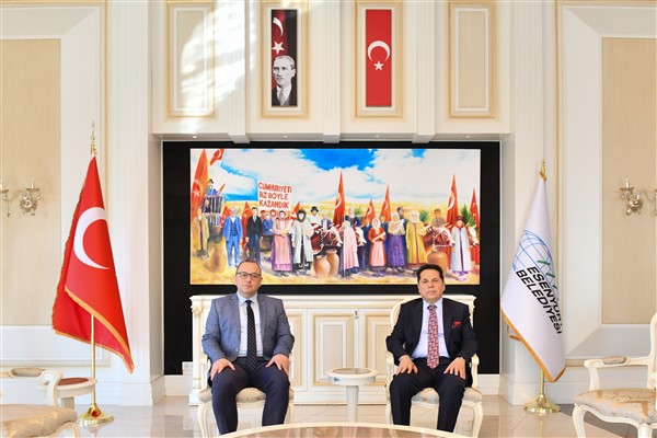 Esenyurt Kaymakamı Çobanoğlu’ndan Başkan Özer’e ziyaret