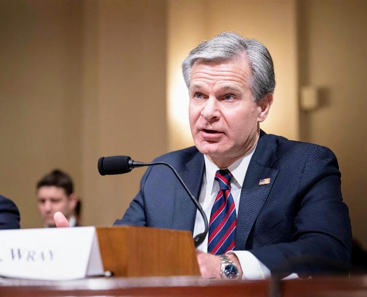 FBI şefi Çinli hackerların kritik ABD altyapısına sızdığını söyledi