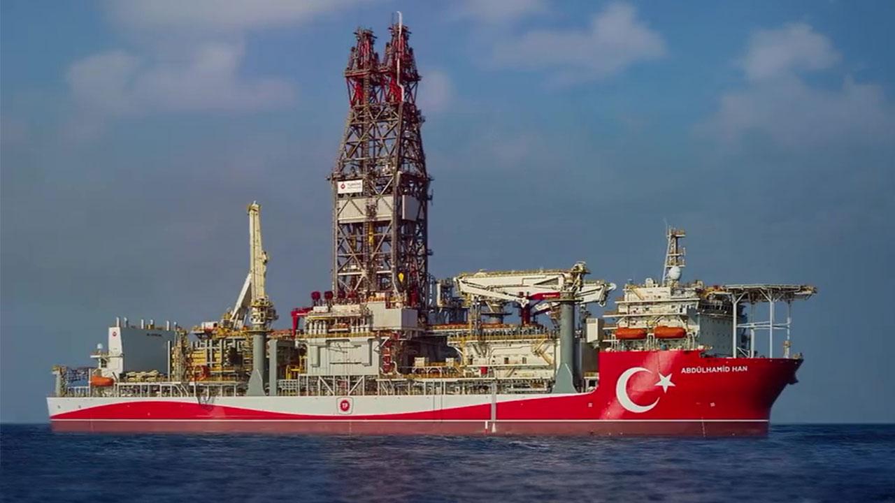 Türkiye’nin enerji alanındaki gemi filosu, yeni bir doğal gaz gemisi ekleyerek güçlenmeye hazırlanıyor.