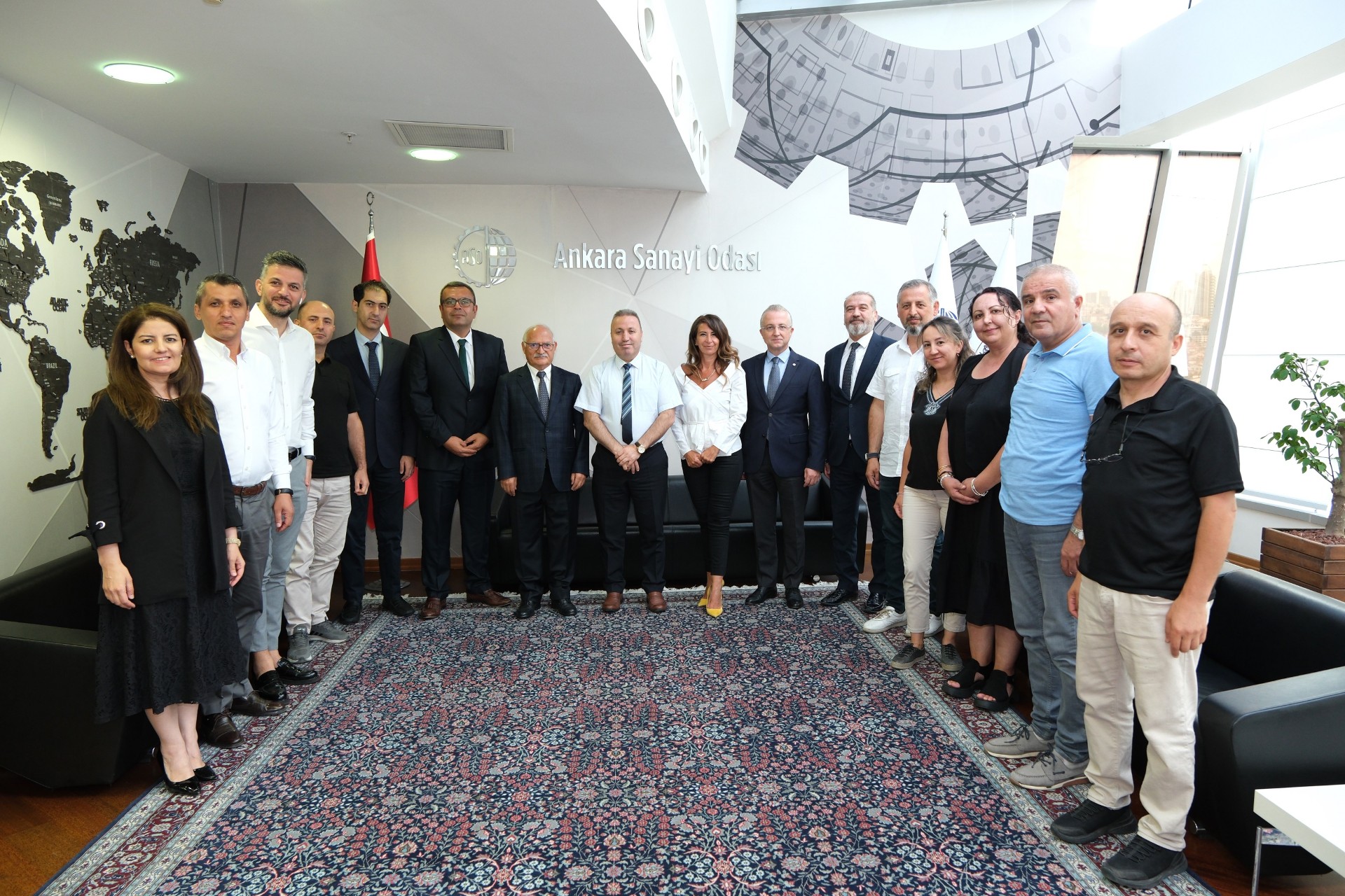 ASO, SANAYİDE NİTELİKLİ İŞ GÜCÜNÜ ARTIRMAK İÇİN ÇİFTE PROTOKOL İMZALADI