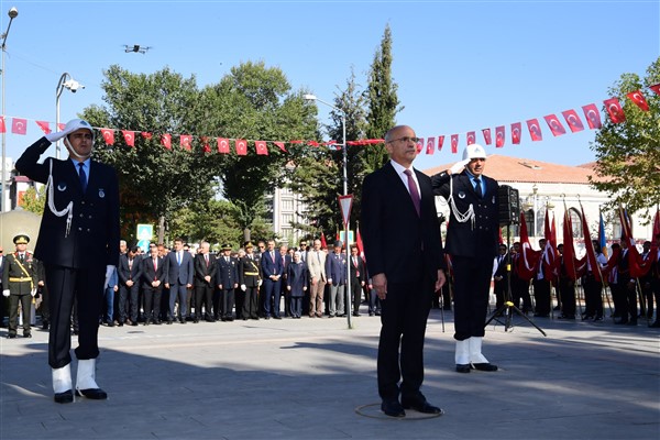 Malatya’da 30 Ağustos Zafer Bayramı törenlerle kutlandı.