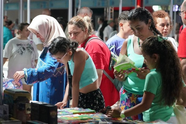 6. Edremit Kitap Fuarı’nın üçüncü günü tamamlandı