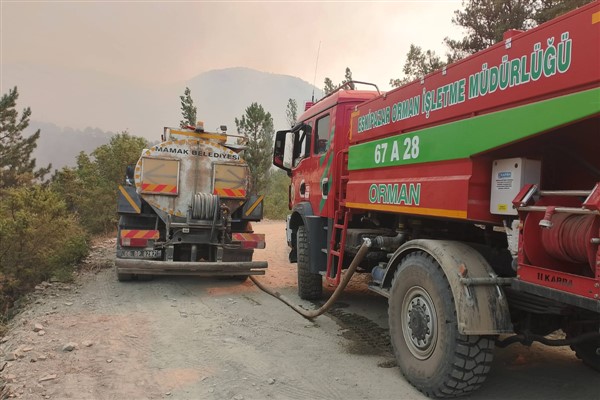 Mamak Belediyesinden Bolu’daki yangın çalışmalarına destek
