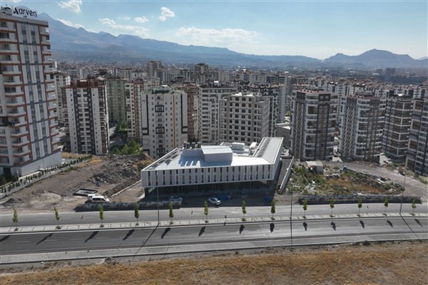 Talas Mevlana Sosyal Yaşam Merkezi çalışmaları tamamlanıyor