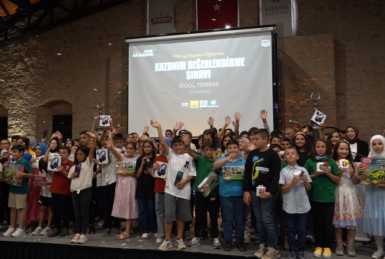 Konya Büyükşehir Belediyesine bağlı Bilgehanelerde yaz etkinlikleri tamamlandı