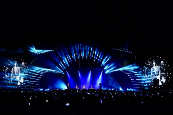 Duman, İstanbul Festivali’nde on binlerle buluştu