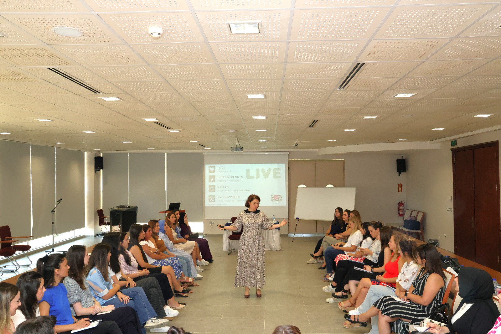 “Bireysel Farkındalık ve Çalışma Hayatında Kadın Olmak” Atölyesi Büyük İlgi Gördü