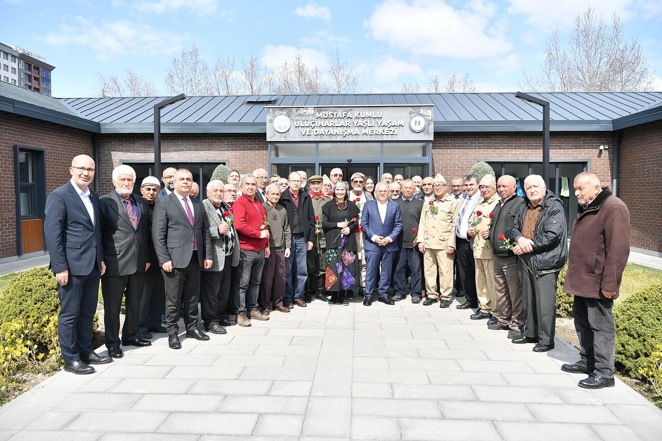 Başkan Büyükkılıç, 1 Ekim Dünya Yaşlılar Günü nedeniyle mesaj yayımladı