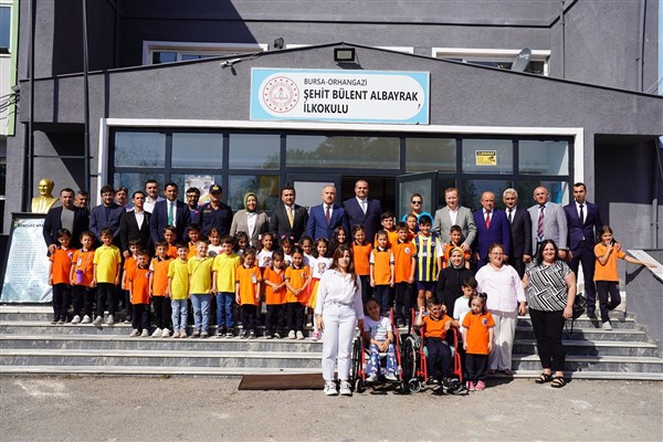 Başkan Aydın, İlköğretim Haftası Kutlama programına katıldı