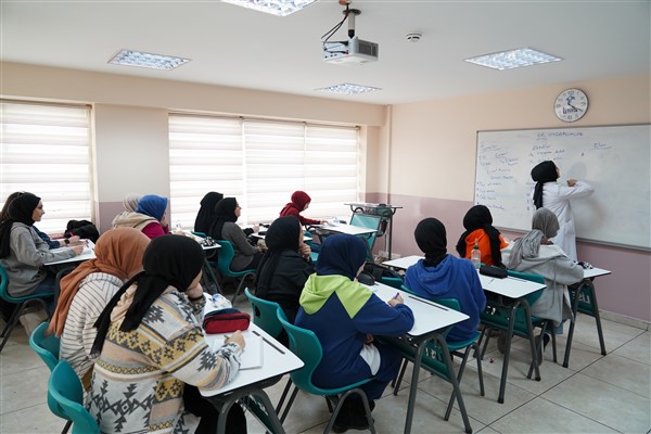 Lise Medeniyet Akademileri’nde yeni dönem kayıtları başladı