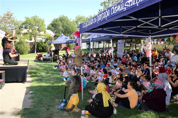 “Pinokyo” adlı kukla oyunu, çocuklarla mahallelerde buluşuyor