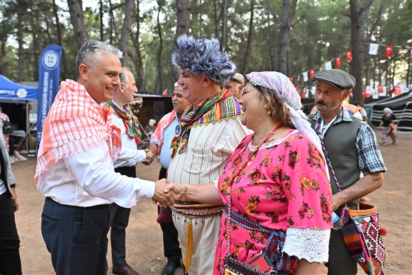 Başkan Uysal, yörüklerle bir araya geldi