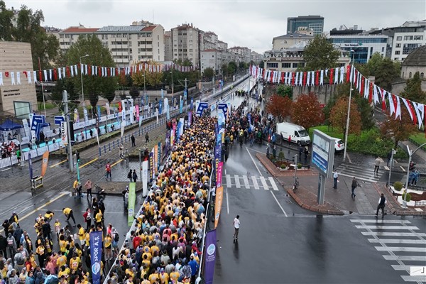 Kayseri’de 13 ülkenin sporcuları Uluslararası Yarı Maratonda buluştu