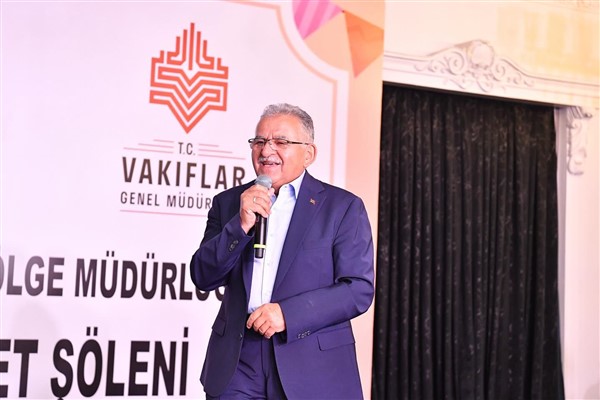 Başkan Büyükkılıç, toplu sünnet şölenine katıldı