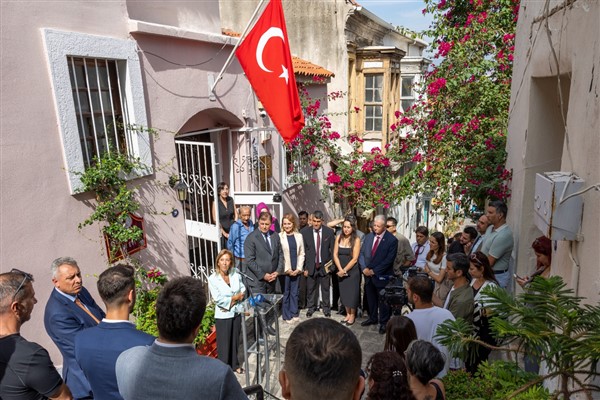 İzmir’de İsmet İnönü, doğduğu evde anıldı