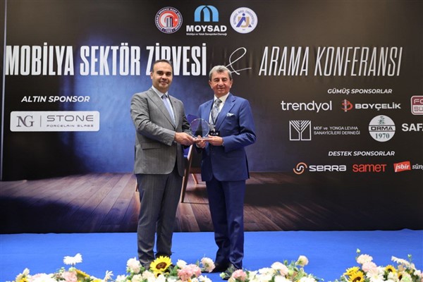 Bakan Kacır, evlenecek çiftler için yeni bir kampanya çağrısı yaptı