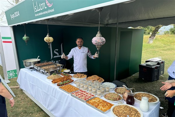 Afyonkarahisar’ın mutfak kültürü İslam Devletleri Ortak Sofrası’nda sergilendi