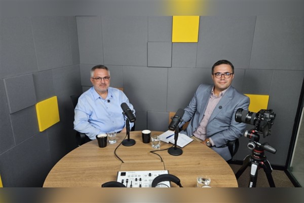 Türkiye’nin yeni gerçeği: Odasından çıkmayan radikaller