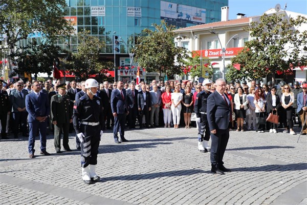 Edremit’te 102. kurtuluş yıl dönümü coşkuyla kutlandı