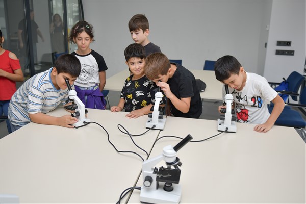 Esenyurt Belediyesi Çocuk Üniversitesi’nde kayıtlar başladı