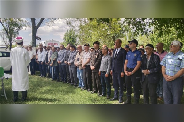 Afyonkarahisar’da şehit babası İnan, son yolculuğuna uğurlandı