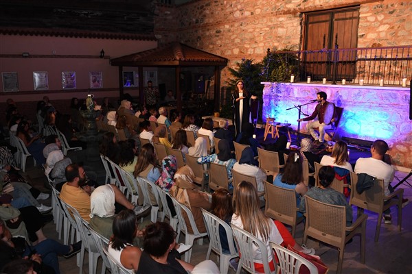 Osmangazi’de “Büyüklere Masal” etkinliği düzenlendi