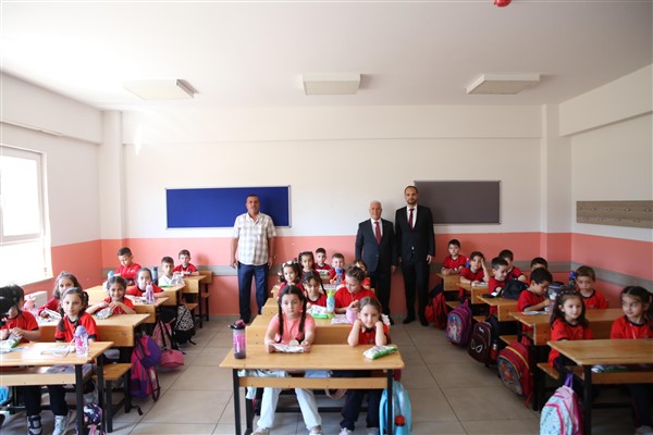 Başkan Bozbey: Eğitim camiasına desteklerimiz devam edecek