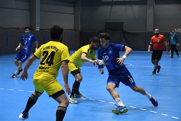 Nilüfer Belediyespor Erkek Hentbol Takımı, Beykoz Belediyesi Spor Kulübü’nü yendi