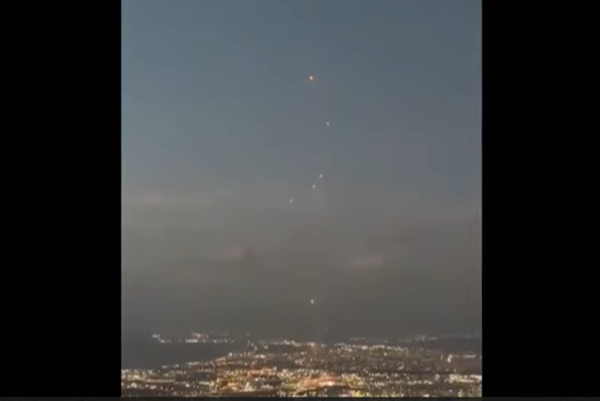 Dünya çapındaki hükümetler, Lübnan’dan vatandaşlarını tahliye etmek için acil durum planla