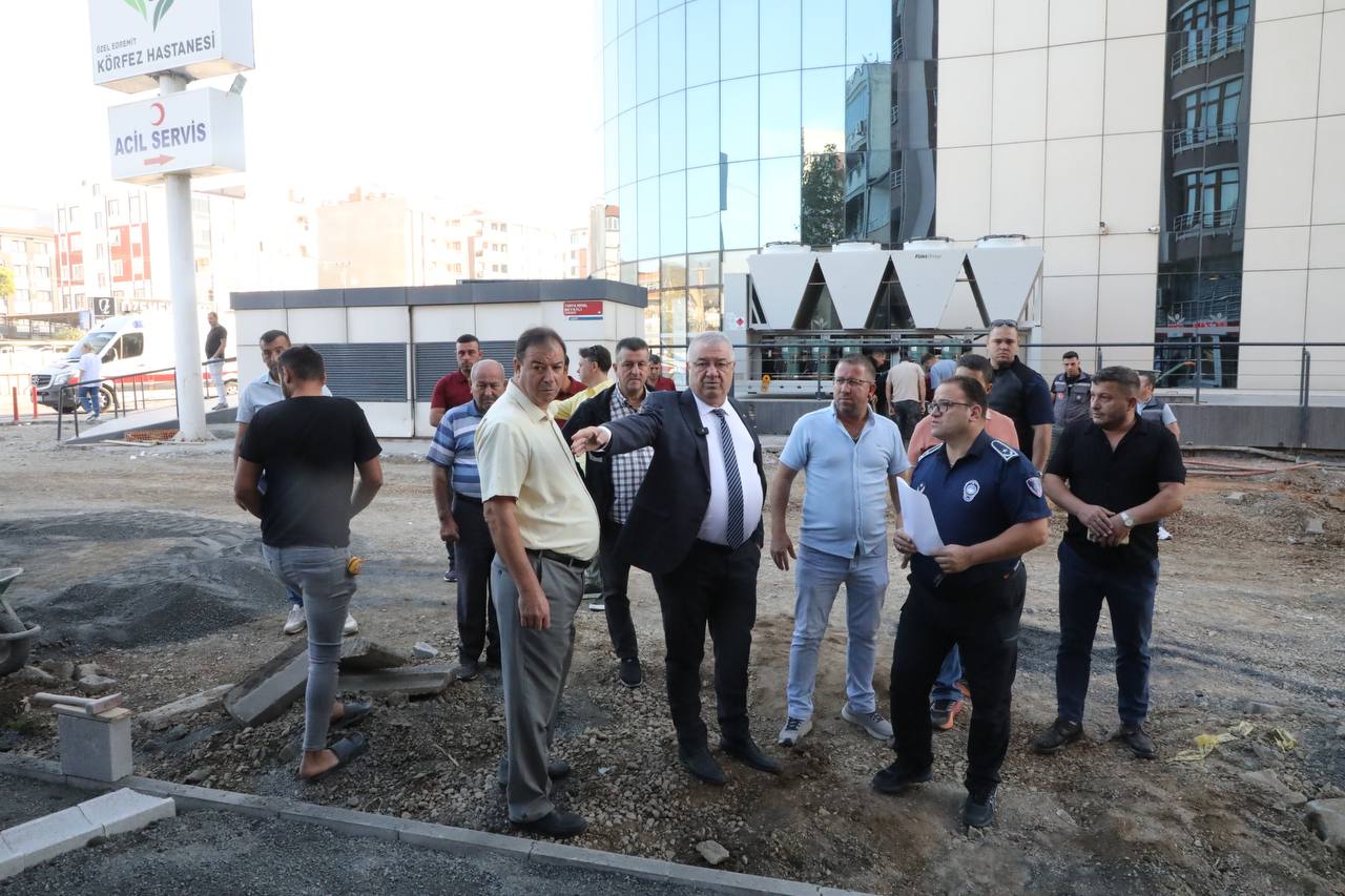 Edremit’te bozulan yolların yüzde 80’ni tamamlandı