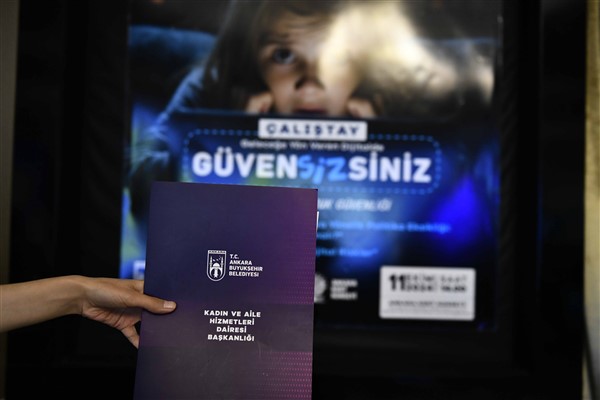 Ankara’da “İnternette Çocuk Güvenliği Çalıştayı” düzenledi