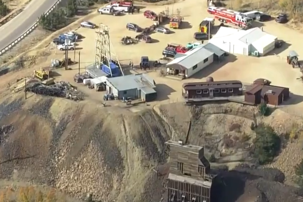 ABD’de 12 turist  300 metre yer altında mahsur kaldılar