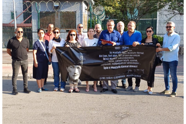 Mersin’de Eğitim-İş’ten Anayasa tartışmalarına tepki