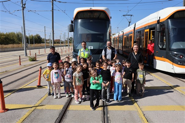 Anaokulu öğrencileri ESTRAM’ın misafiri oldu