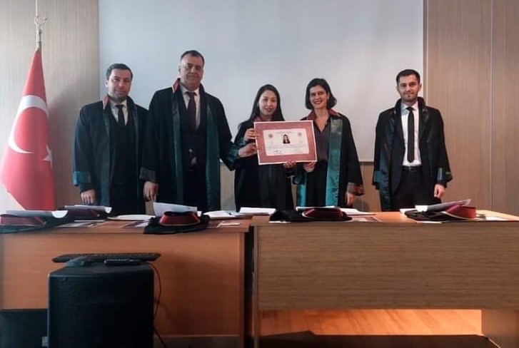 Yeni avukatlar meslek yemini ederek görevlerine başladı